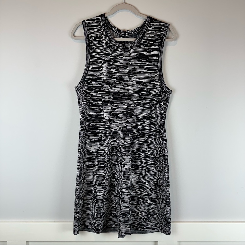 Theory Black White Space Dye Vimlin Prosecco Knit Sleeveless Dress Size Large